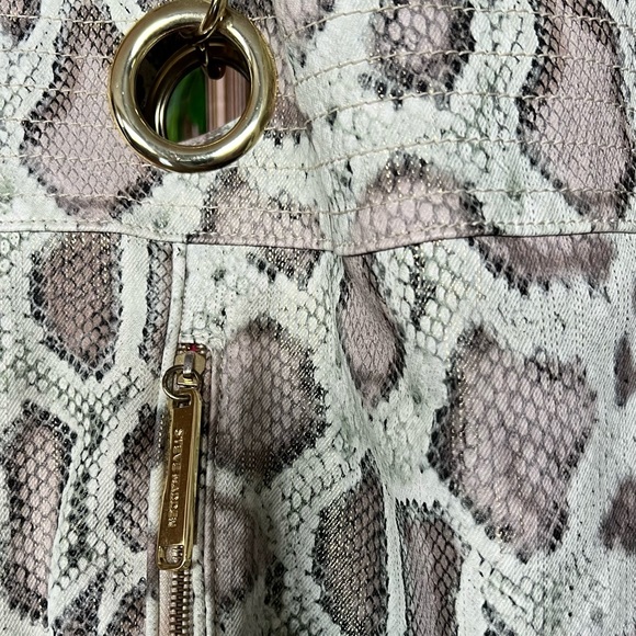 Steve Madden Snake Print Large Tote Bag with gold plated hardware - Picture 3 of 14